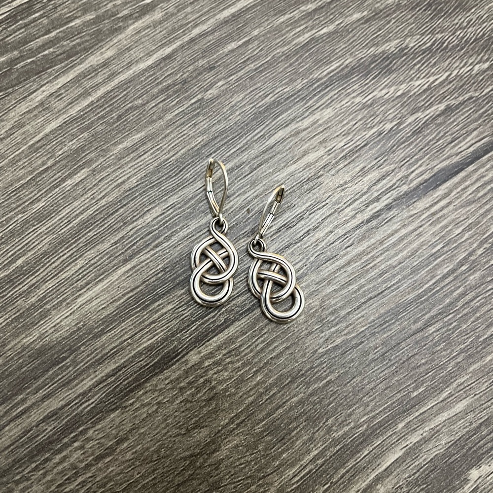 Interlock Braid Petite Brighton Earrings
